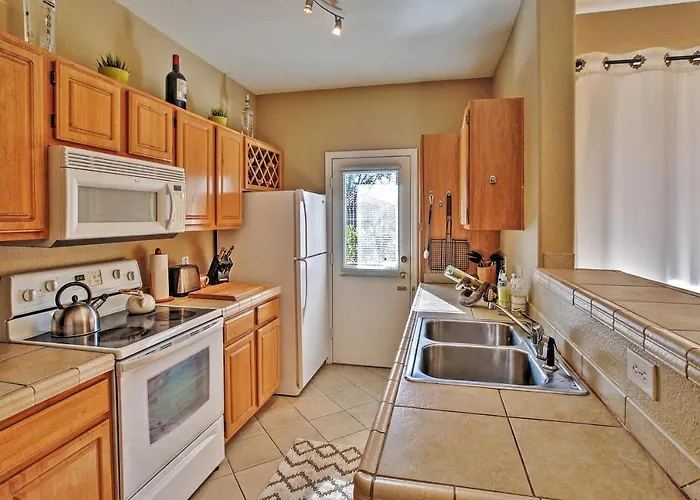 Near Bellair Golf Club! Abode W/ Pool Holiday home *