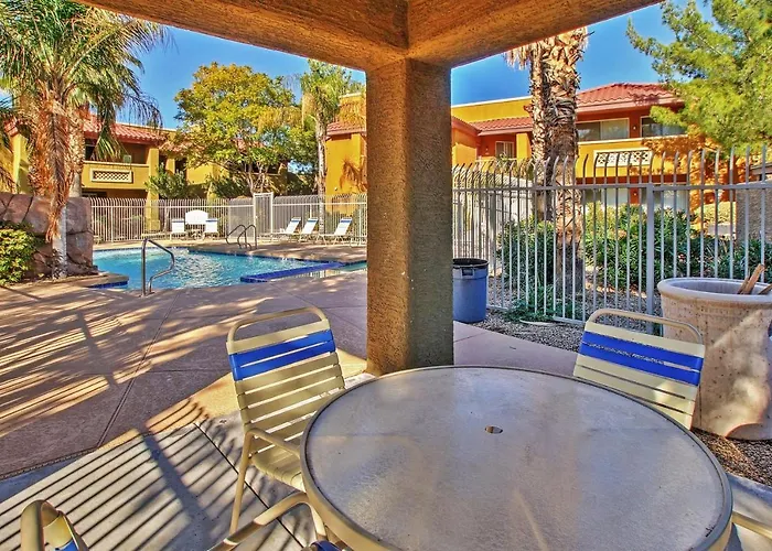 Near Bellair Golf Club! Abode W/ Pool *