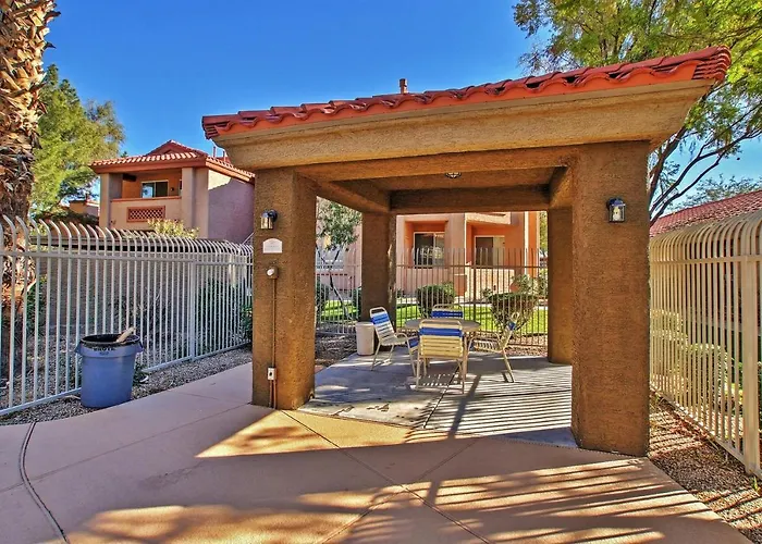 Near Bellair Golf Club! Abode W/ Pool Holiday home *